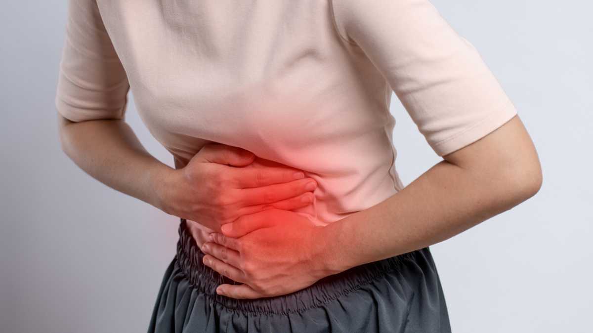 ból brzucha - objawy choroby refluksowej